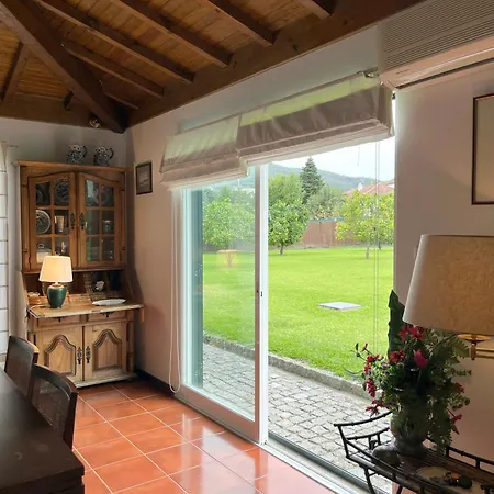 بيت للعطل Casa Do Laranjal *